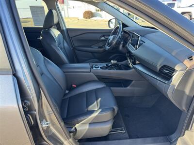 2023 Nissan Rogue SV  AWD - Photo 17 - Lone Tree, IA 52755