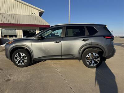 2023 Nissan Rogue SV  AWD - Photo 4 - Lone Tree, IA 52755