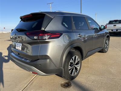 2023 Nissan Rogue SV  AWD - Photo 5 - Lone Tree, IA 52755