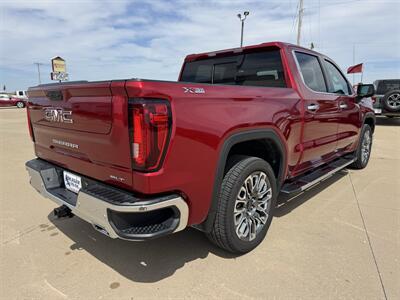 2022 GMC Sierra 1500 SLT  Crew Cab - Photo 6 - Lone Tree, IA 52755