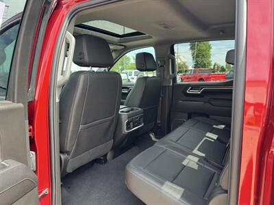 2022 GMC Sierra 1500 SLT  Crew Cab - Photo 16 - Lone Tree, IA 52755