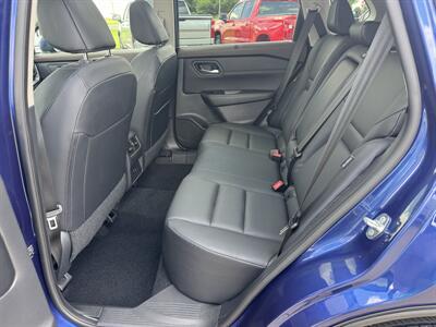 2023 Nissan Rogue SV AWD "Premium Package " - Photo 15 - Lone Tree, IA 52755