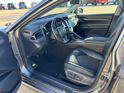 2019 Toyota Camry SE   - Photo 7 - Lone Tree, IA 52755