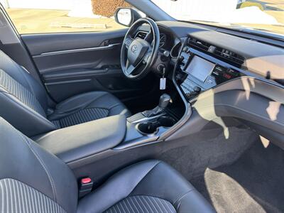 2019 Toyota Camry SE   - Photo 15 - Lone Tree, IA 52755