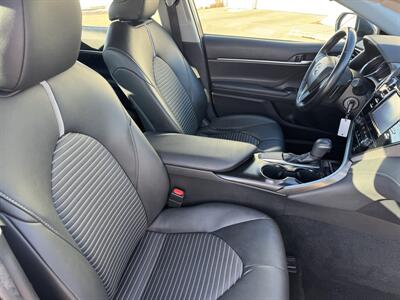 2019 Toyota Camry SE   - Photo 14 - Lone Tree, IA 52755