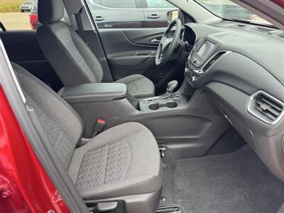 2024 Chevrolet Equinox LT - Photo 14 - Lone Tree, IA 52755