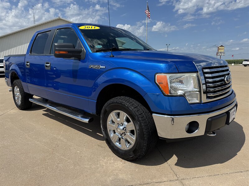 2011 Ford F-150 XLT  Crew Cab 4x4