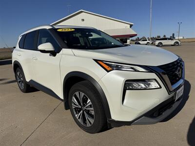 2023 Nissan Rogue SV - Photo 2 - Lone Tree, IA 52755