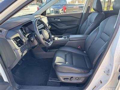 2023 Nissan Rogue SV - Photo 7 - Lone Tree, IA 52755