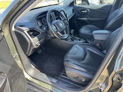 2019 Jeep Cherokee Limited AWD - Photo 9 - Lone Tree, IA 52755