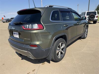 2019 Jeep Cherokee Limited AWD - Photo 3 - Lone Tree, IA 52755