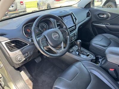 2019 Jeep Cherokee Limited AWD - Photo 7 - Lone Tree, IA 52755