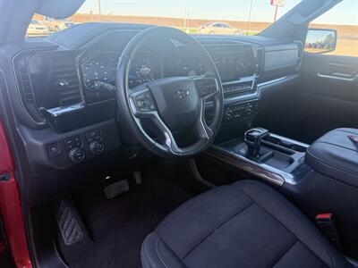 2024 Chevrolet Silverado 1500 RST Crew Cab 4x4 - Photo 8 - Lone Tree, IA 52755