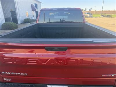 2024 Chevrolet Silverado 1500 RST Crew Cab 4x4 - Photo 18 - Lone Tree, IA 52755
