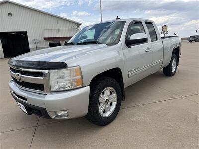 2011 Chevrolet Silverado 1500 LTZ  Ext Cab 4x4 - Photo 2 - Lone Tree, IA 52755
