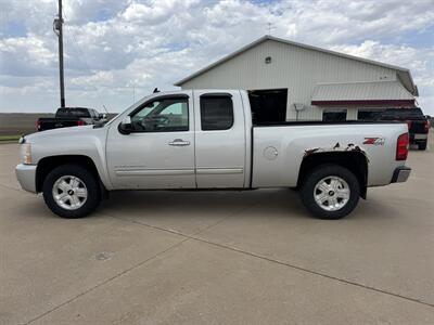 2011 Chevrolet Silverado 1500 LTZ  Ext Cab 4x4 - Photo 4 - Lone Tree, IA 52755
