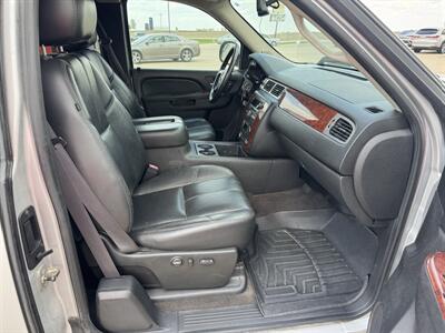 2011 Chevrolet Silverado 1500 LTZ  Ext Cab 4x4 - Photo 12 - Lone Tree, IA 52755