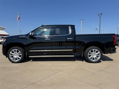 2023 Chevrolet Silverado 1500 High Country  Crew Cab 4x4 - Photo 4 - Lone Tree, IA 52755