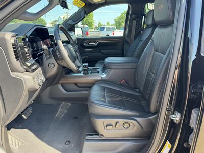 2023 Chevrolet Silverado 1500 High Country  Crew Cab 4x4 - Photo 7 - Lone Tree, IA 52755