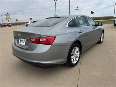 2024 Chevrolet Malibu LT - Photo 5 - Lone Tree, IA 52755