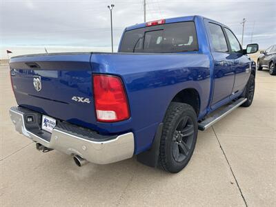 2017 RAM 1500 SLT  Crew Cab 4x4 - Photo 5 - Lone Tree, IA 52755