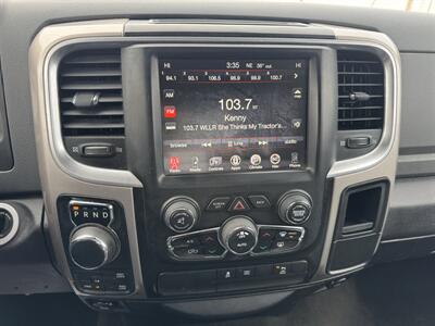 2017 RAM 1500 SLT  Crew Cab 4x4 - Photo 13 - Lone Tree, IA 52755