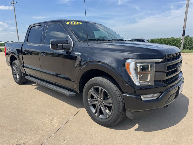 2023 Ford F-150 Lariat  Crew Cab 4x4