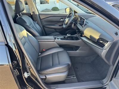 2023 Nissan Rogue SV - Photo 16 - Lone Tree, IA 52755