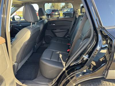 2023 Nissan Rogue SV - Photo 12 - Lone Tree, IA 52755