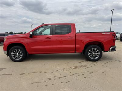 2024 Chevrolet Silverado 1500 LT Crew Cab 4x4 - Photo 6 - Lone Tree, IA 52755
