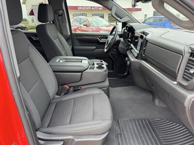 2024 Chevrolet Silverado 1500 LT Crew Cab 4x4 - Photo 16 - Lone Tree, IA 52755
