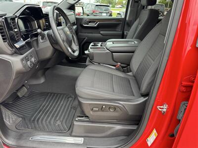 2024 Chevrolet Silverado 1500 LT Crew Cab 4x4 - Photo 9 - Lone Tree, IA 52755