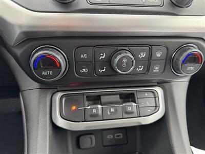 2023 GMC Acadia SLE  AWD - Photo 12 - Lone Tree, IA 52755