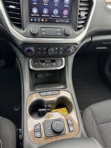 2023 GMC Acadia SLE  AWD - Photo 13 - Lone Tree, IA 52755