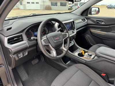2023 GMC Acadia SLE  AWD - Photo 7 - Lone Tree, IA 52755