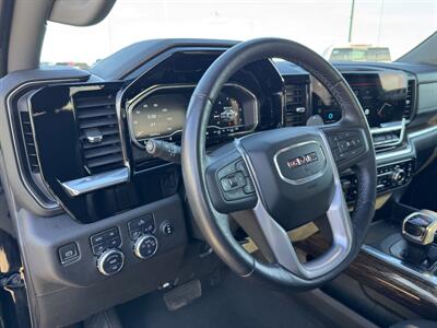 2022 GMC Sierra 1500 Elevation  Crew Cab 4x4 - Photo 11 - Lone Tree, IA 52755