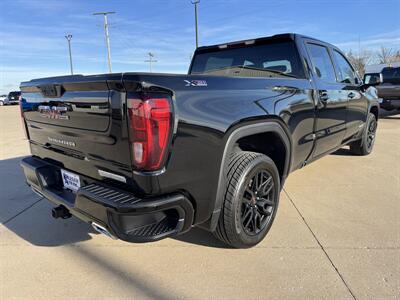 2022 GMC Sierra 1500 Elevation  Crew Cab 4x4 - Photo 6 - Lone Tree, IA 52755