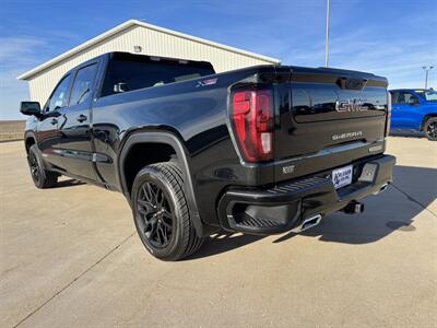 2022 GMC Sierra 1500 Elevation  Crew Cab 4x4 - Photo 5 - Lone Tree, IA 52755