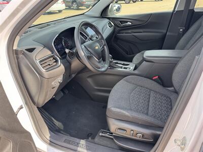 2022 Chevrolet Equinox LT   - Photo 9 - Lone Tree, IA 52755
