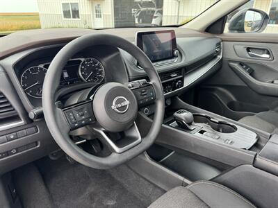 2023 Nissan Rogue SV   - Photo 8 - Lone Tree, IA 52755