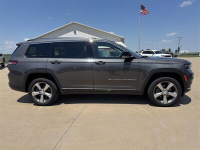 2022 Jeep Grand Cherokee L Limited  4x4 - Photo 4 - Lone Tree, IA 52755