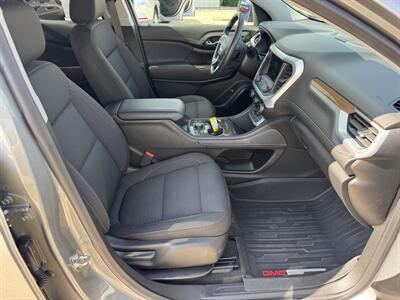 2023 GMC Acadia SLE  AWD - Photo 16 - Lone Tree, IA 52755