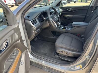 2023 GMC Acadia SLE  AWD - Photo 7 - Lone Tree, IA 52755