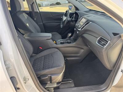 2024 Chevrolet Equinox LT - Photo 12 - Lone Tree, IA 52755