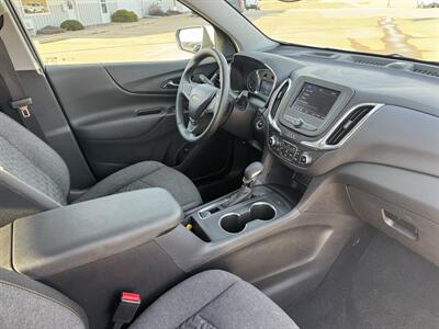 2024 Chevrolet Equinox LT - Photo 15 - Lone Tree, IA 52755