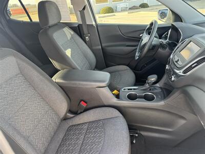 2024 Chevrolet Equinox LT - Photo 14 - Lone Tree, IA 52755