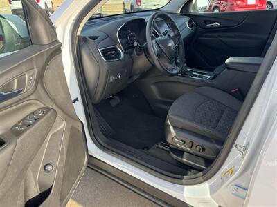 2024 Chevrolet Equinox LT - Photo 9 - Lone Tree, IA 52755