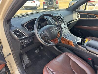 2018 Lincoln MKX Reserve  AWD - Photo 10 - Lone Tree, IA 52755