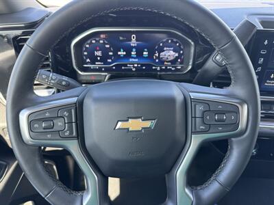 2024 Chevrolet Silverado 1500 LT  Crew Cab 4x4 - Photo 11 - Lone Tree, IA 52755