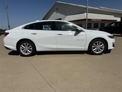 2021 Chevrolet Malibu LT   - Photo 3 - Lone Tree, IA 52755